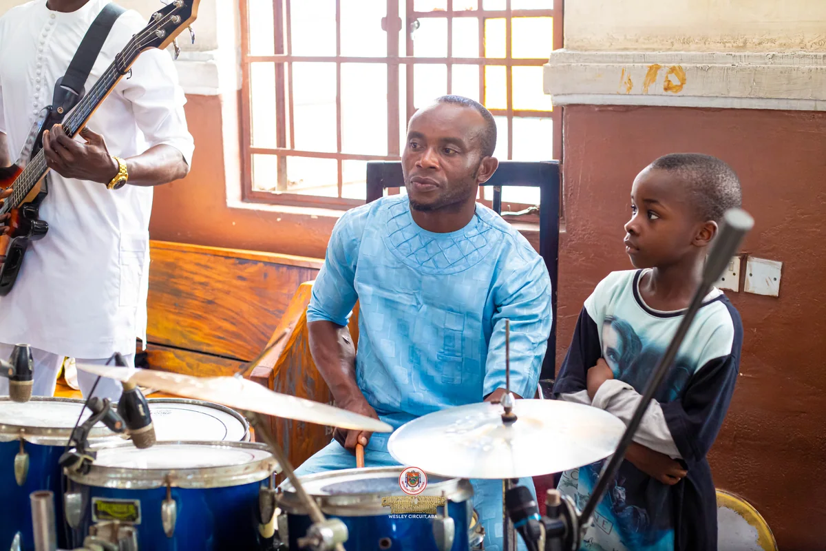 Worship Team — photo 3